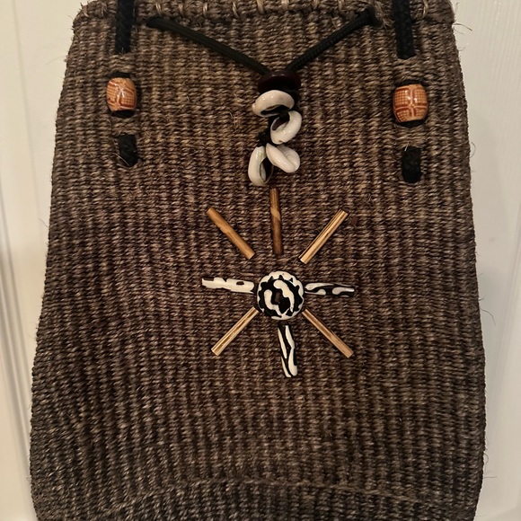Burlap type Shell Shoulder Bag - Picture 3 of 7